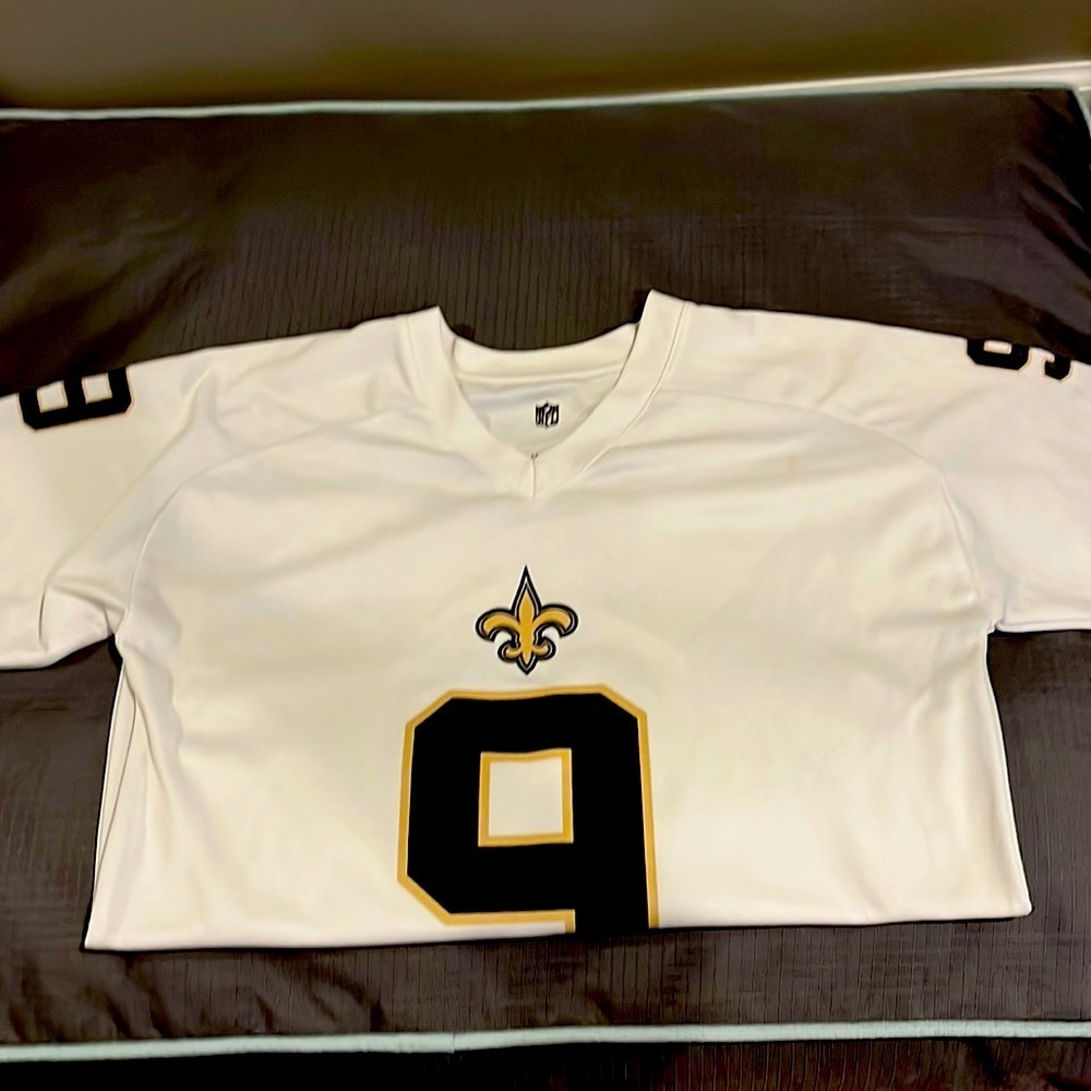 Drew Brees Youth Large NFL Football Jersey for sale.